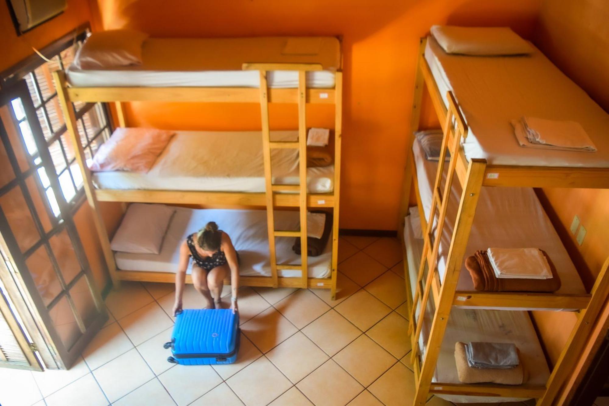 Leo'S Clan Beach Hostel Parati Extérieur photo